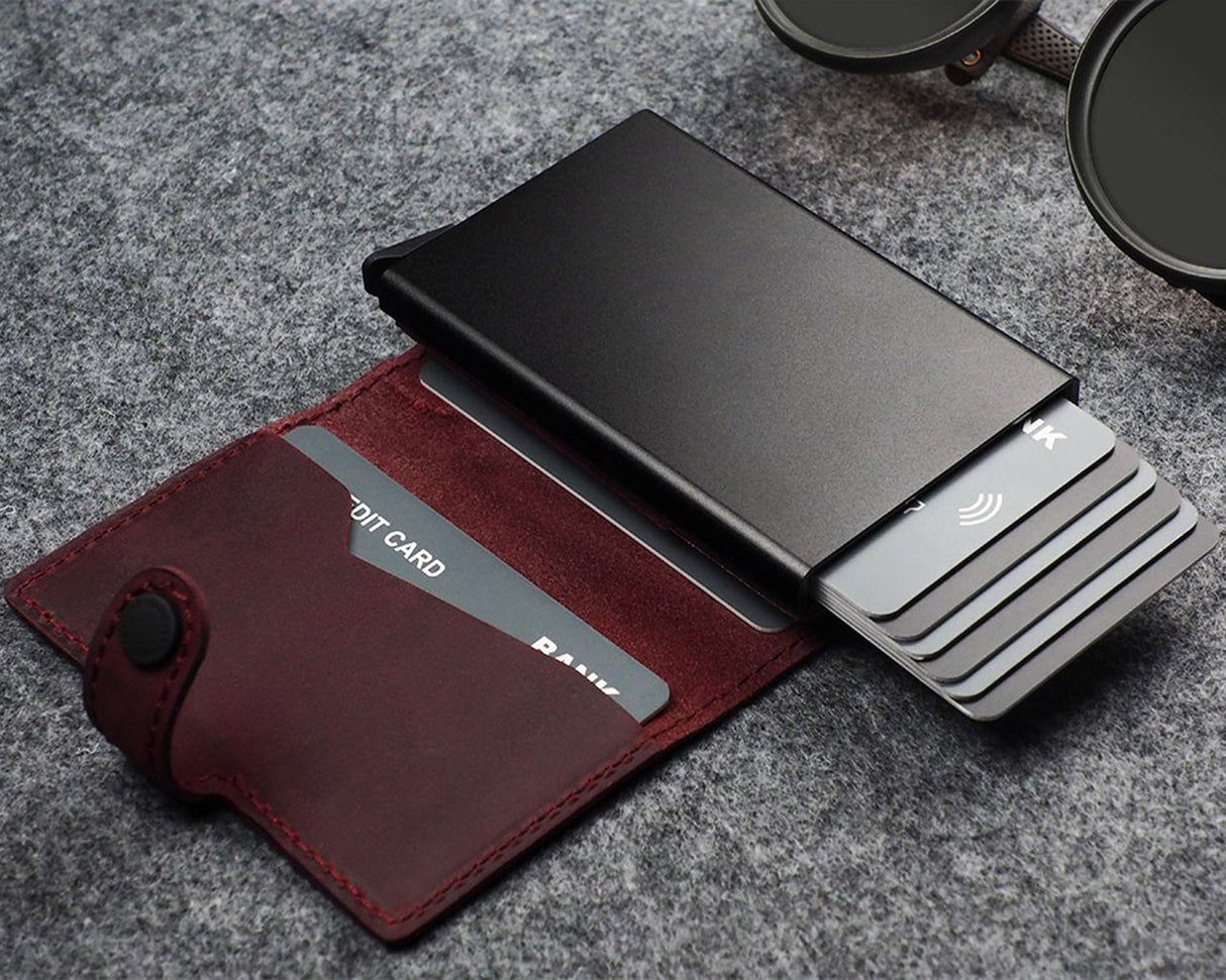 Pularys - HUGO RFID Wallet | Cherry